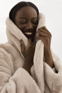 Femme LAMARQUE DANIKA | Veste Courte En Fausse Fourrure