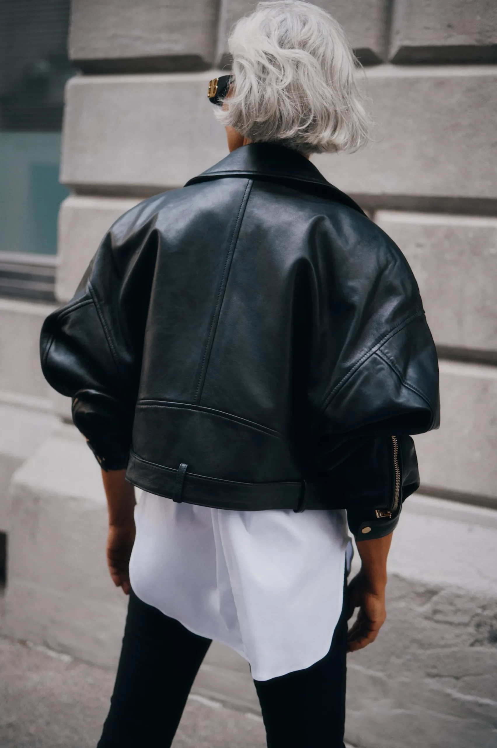 Femme LAMARQUE DYLAN Veste Moto Raccourcie En Cuir Avec épaules Matelassé